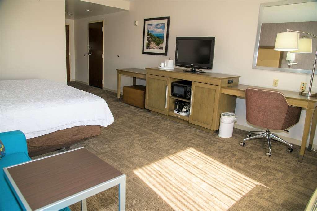 Hotel Hampton 3*